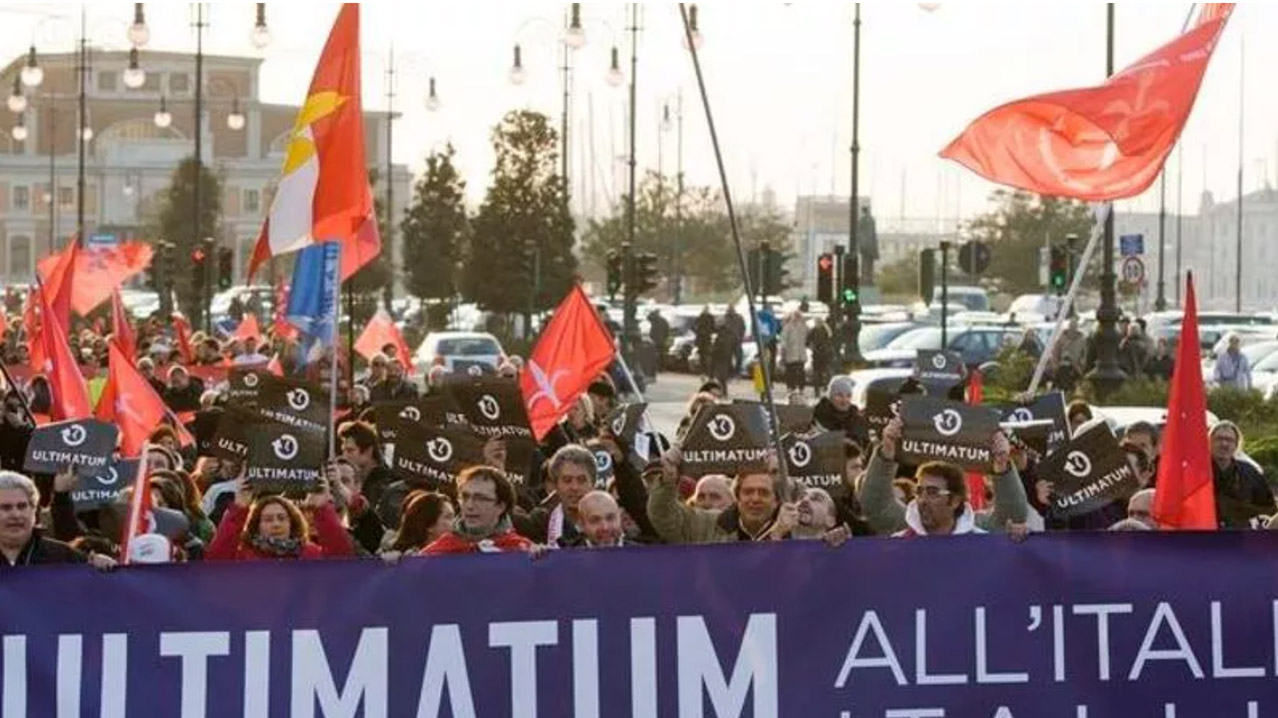 manifestazione porto vecchio