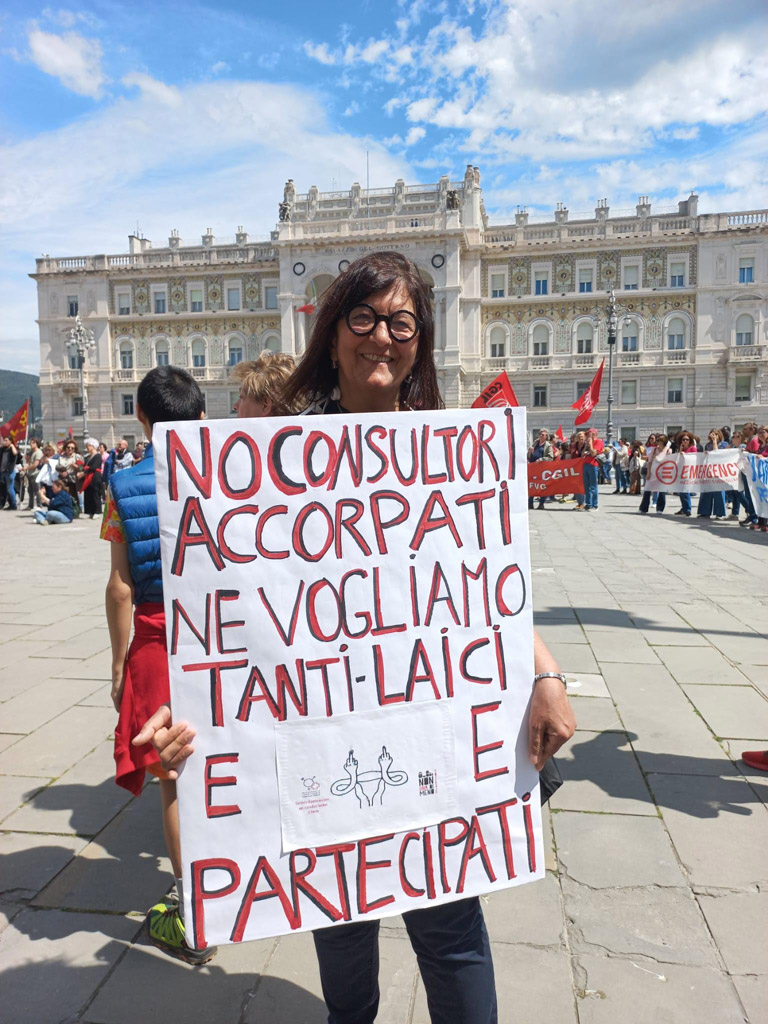No alla chiusura dei consultori