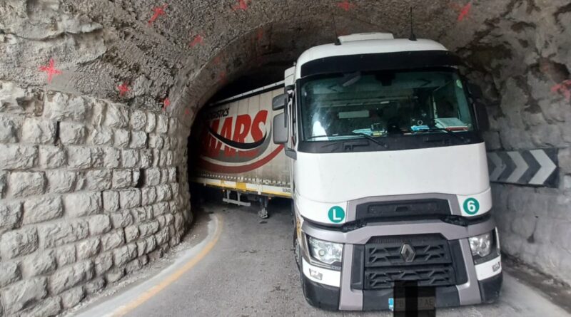 passo di monte croce